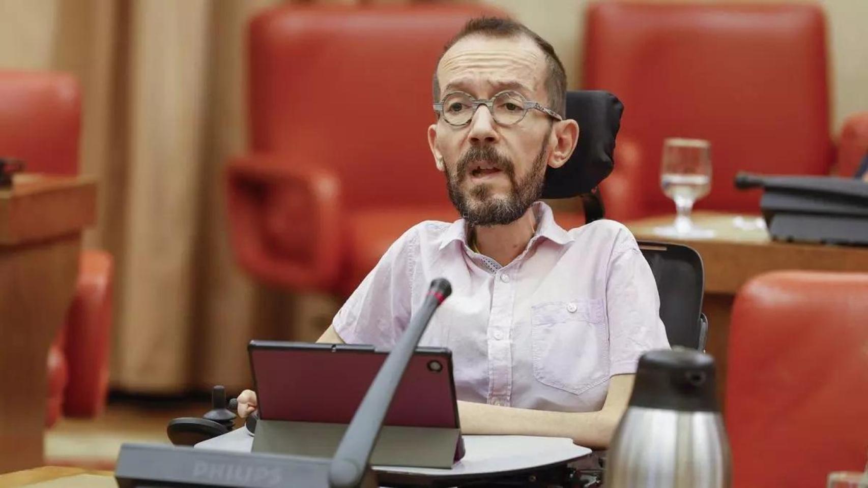 El reproche a los políticos del tribunal que absuelve a Echenique: "Prolifera el insulto en un entorno polarizado y soez"