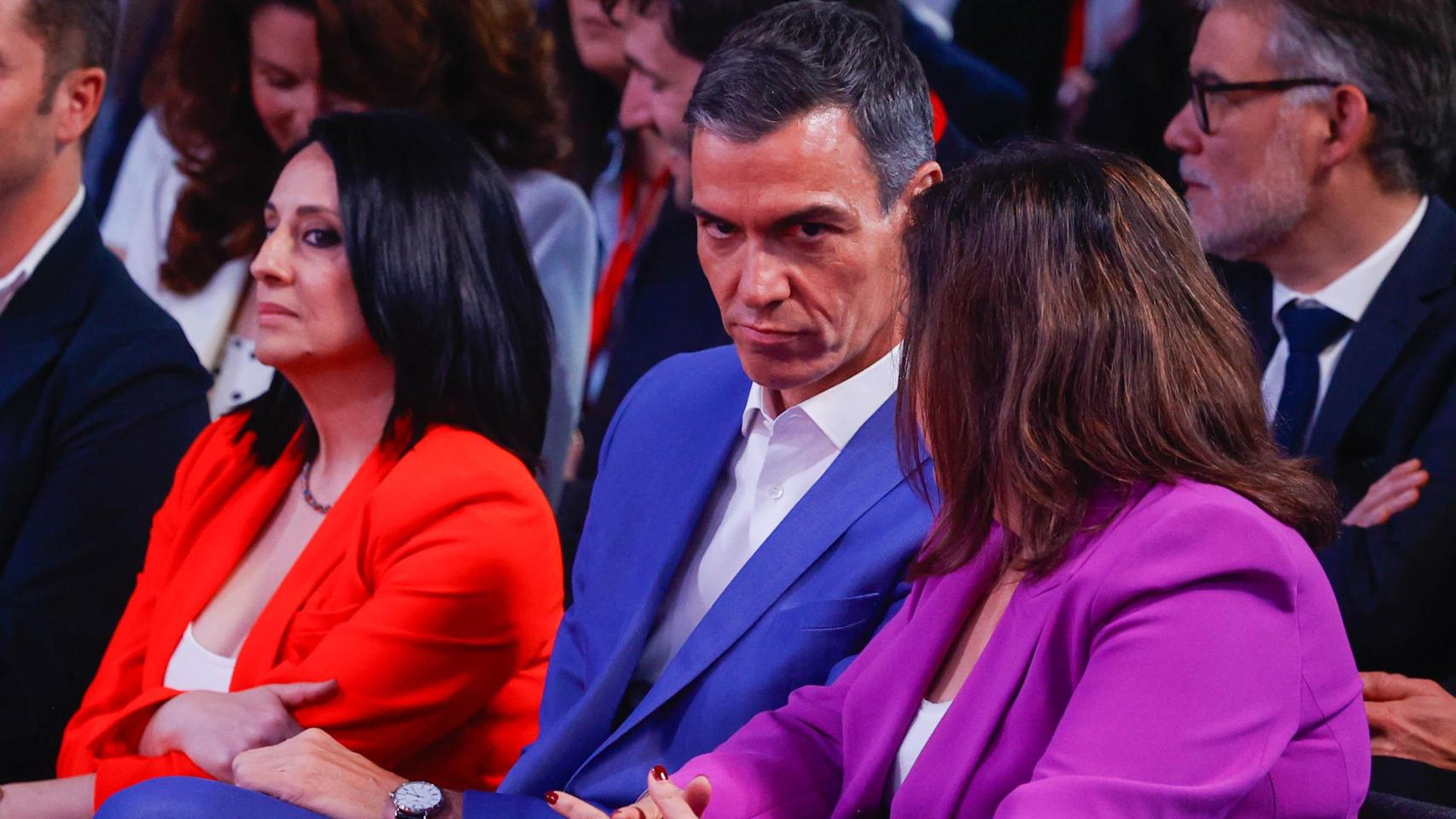 La caída de Orbán acerca a Sánchez a la cabeza de los mandatarios más veteranos y con mayor estabilidad de la UE