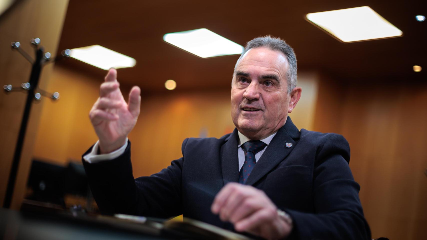 El diagnóstico de Gan Pampols sobre la Administración: "Es un error dar autoridad a personas sin la capacidad necesaria"