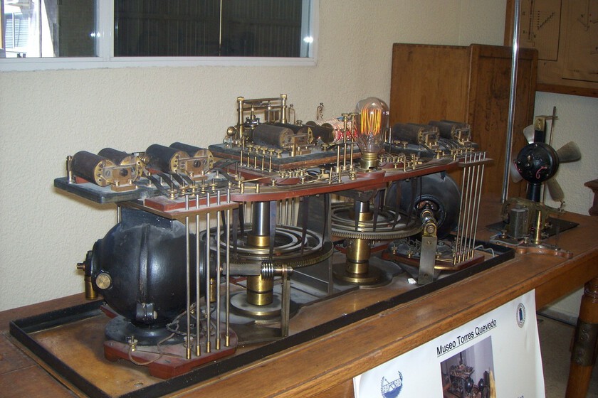 En 1901, un señor español tuvo una de las ideas del siglo: inventar el mando a distancia antes de la televisión