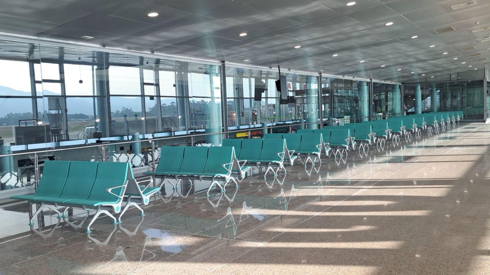 El aeropuerto de Vigo refuerza desde esta semana su conexión con Barcelona con el cierre de Lavacolla