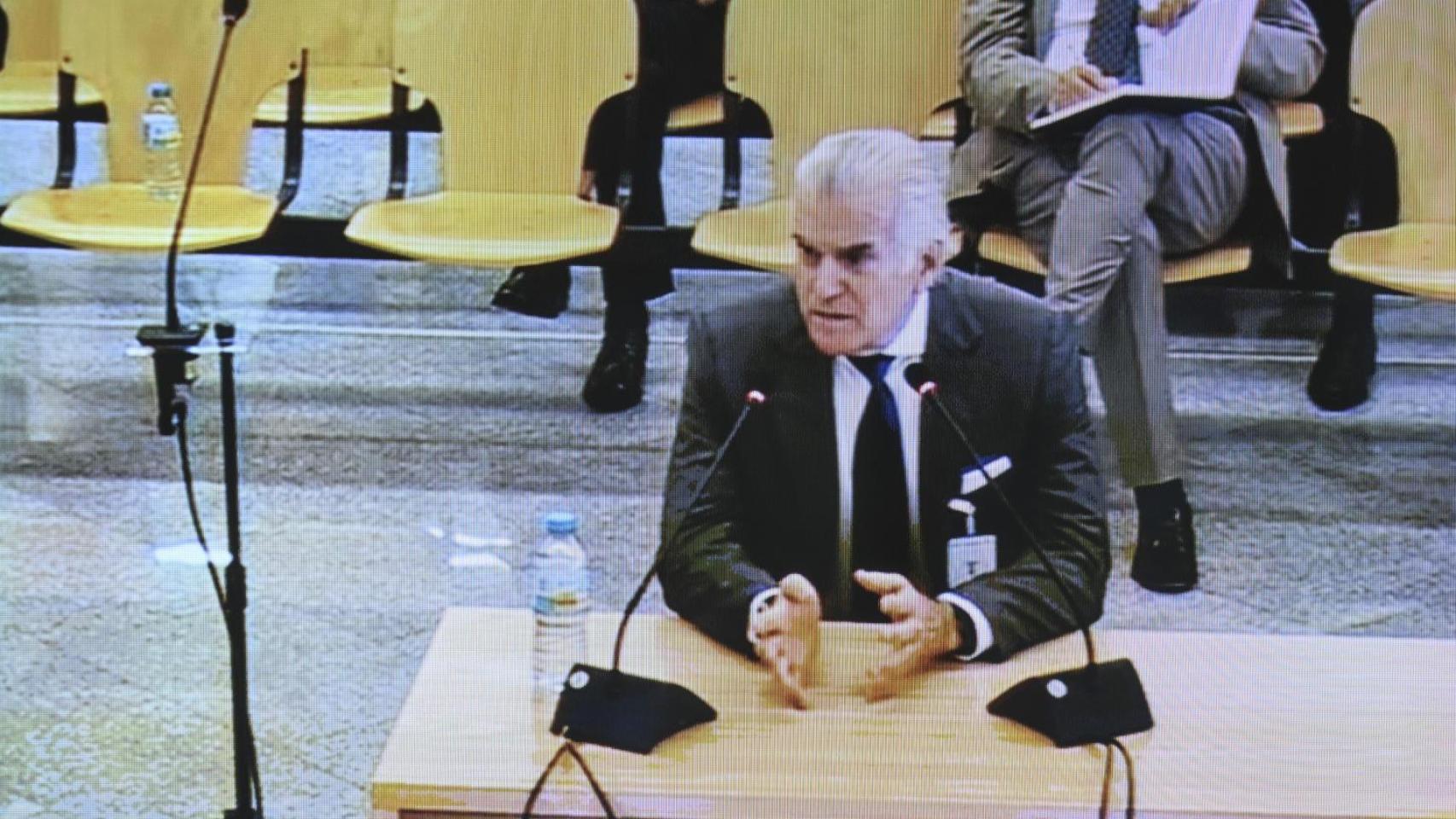 Juicio de la 'Operación Kitchen', en directo | Bárcenas declara que la 'trama Kitchen' tuvo acceso a sus móviles y a sus mensajes de WhatsApp