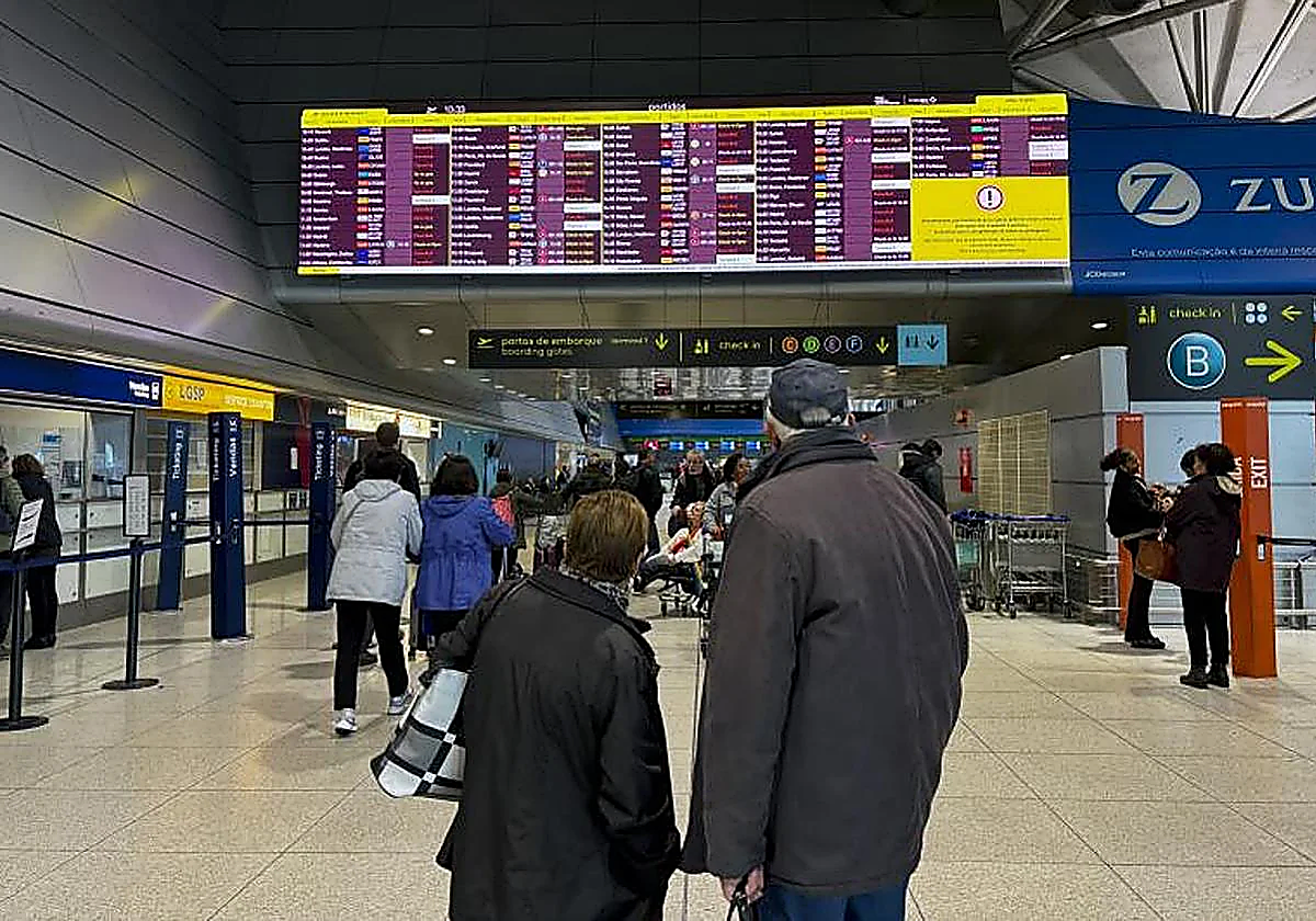 Airlines start to suspend flights due to rising fuel costs: what rights do passengers have?