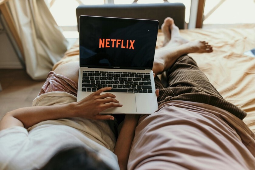 Con la nueva subida, el plan de Netflix con anuncios ya cuesta más que lo que costaba ver la plataforma sin publicidad hace dos años