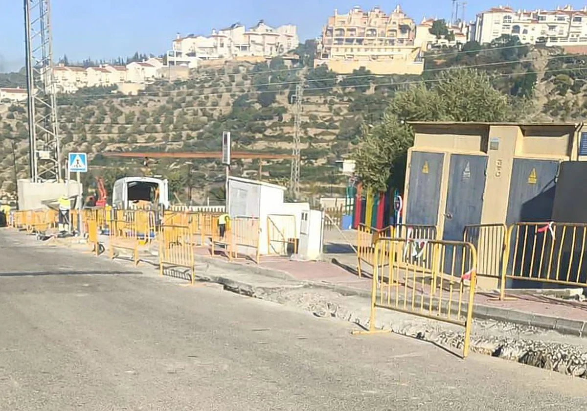 Vecinos de Torrox reactivan sus críticas por la ubicación de una subestación eléctrica