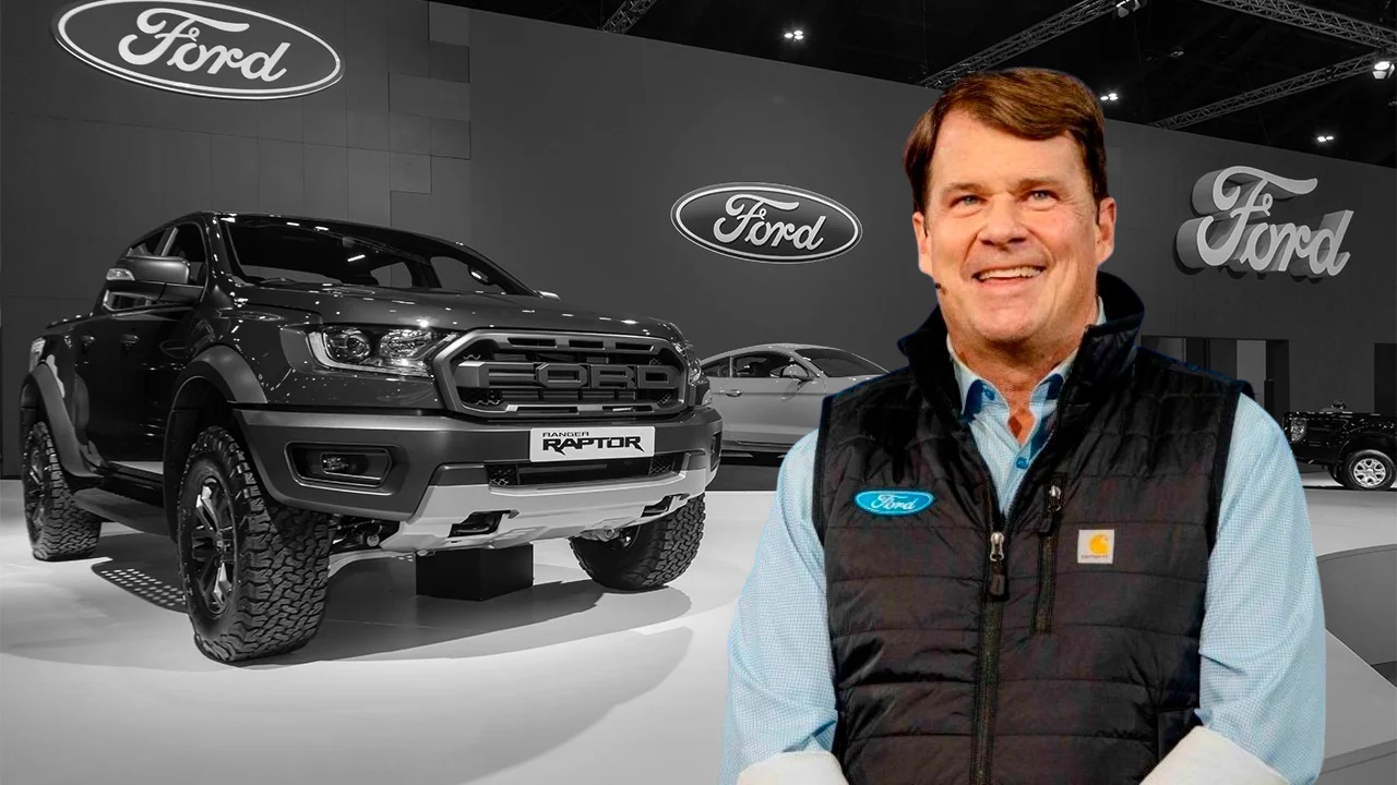El CEO de Ford lo dice sin rodeos: "Los eléctricos caros son historia; ahora vamos a por los baratos"