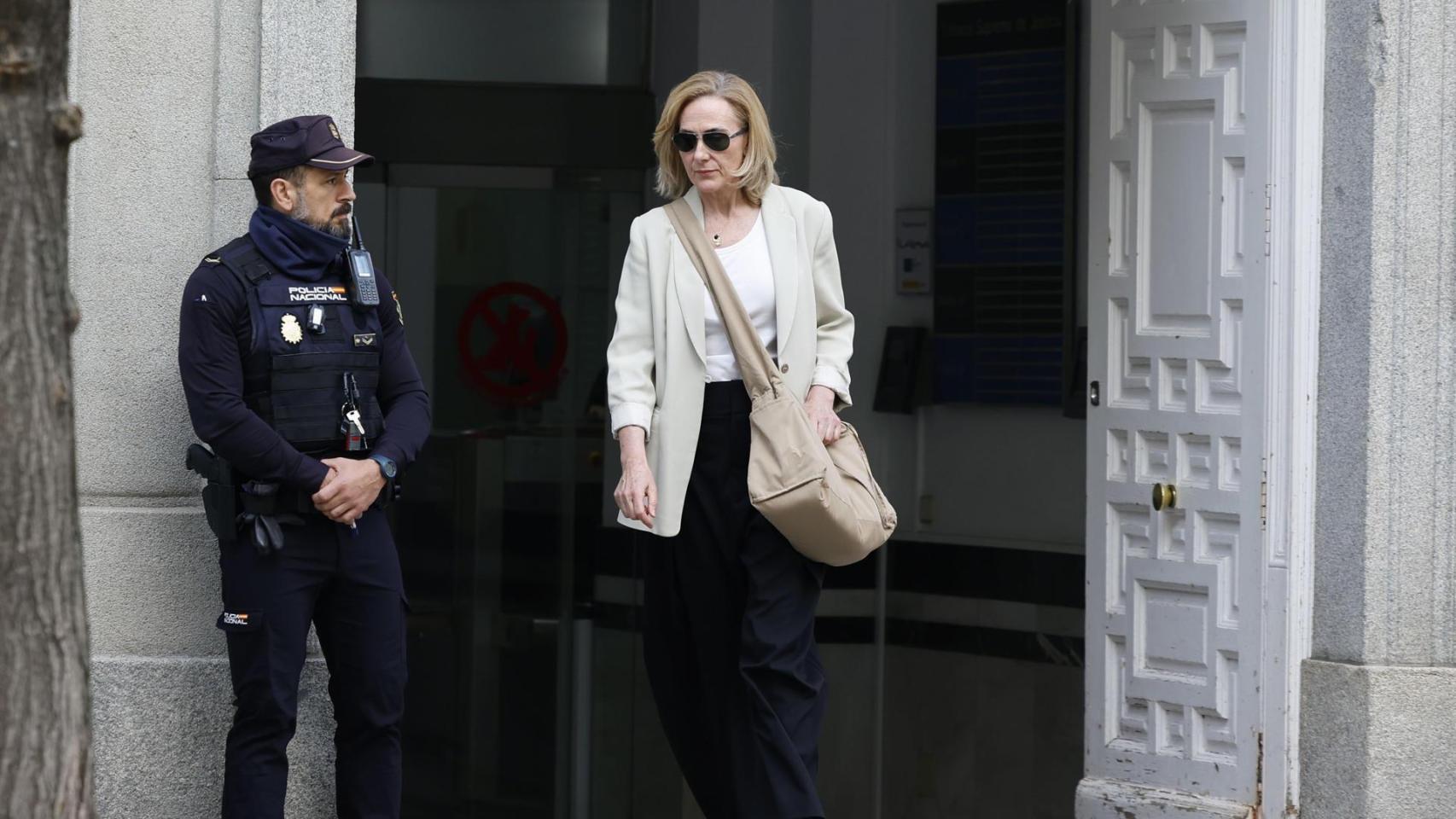 Juicio a Ábalos, Koldo y Aldama, en directo | La secretaria de Ábalos confirma que Jésica fue a 13 viajes oficiales "y lo pagaba Koldo García"