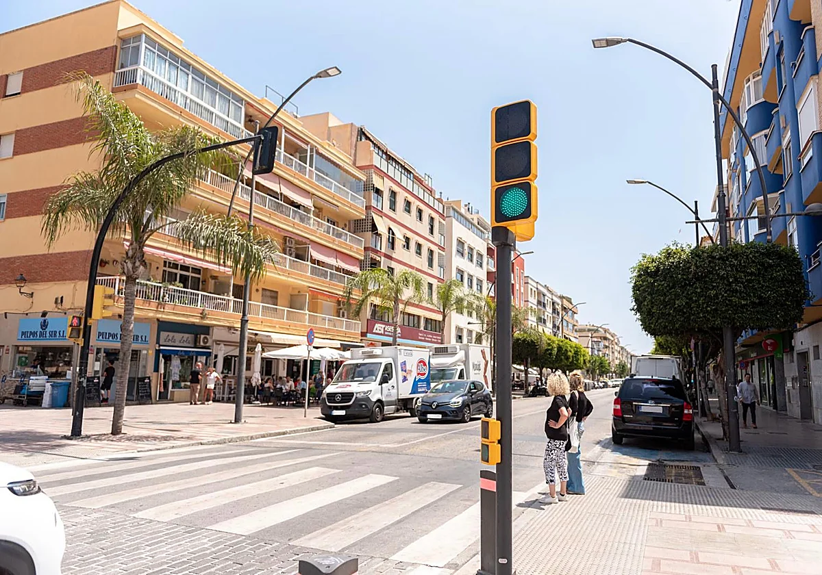 Rincón de la Victoria aprueba licitar la gestión de más de 3.500 plazas de estacionamiento regulado en superficie