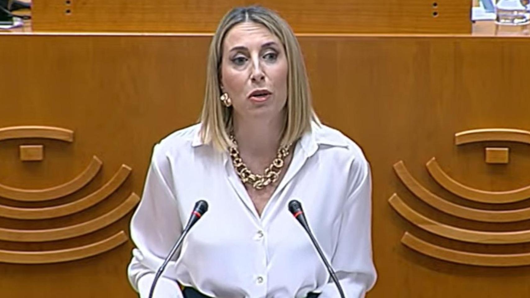 Última hora política, en directo | Guardiola promete en su investidura un "Gobierno duradero y fiable" con Vox que "consolide el cambio"