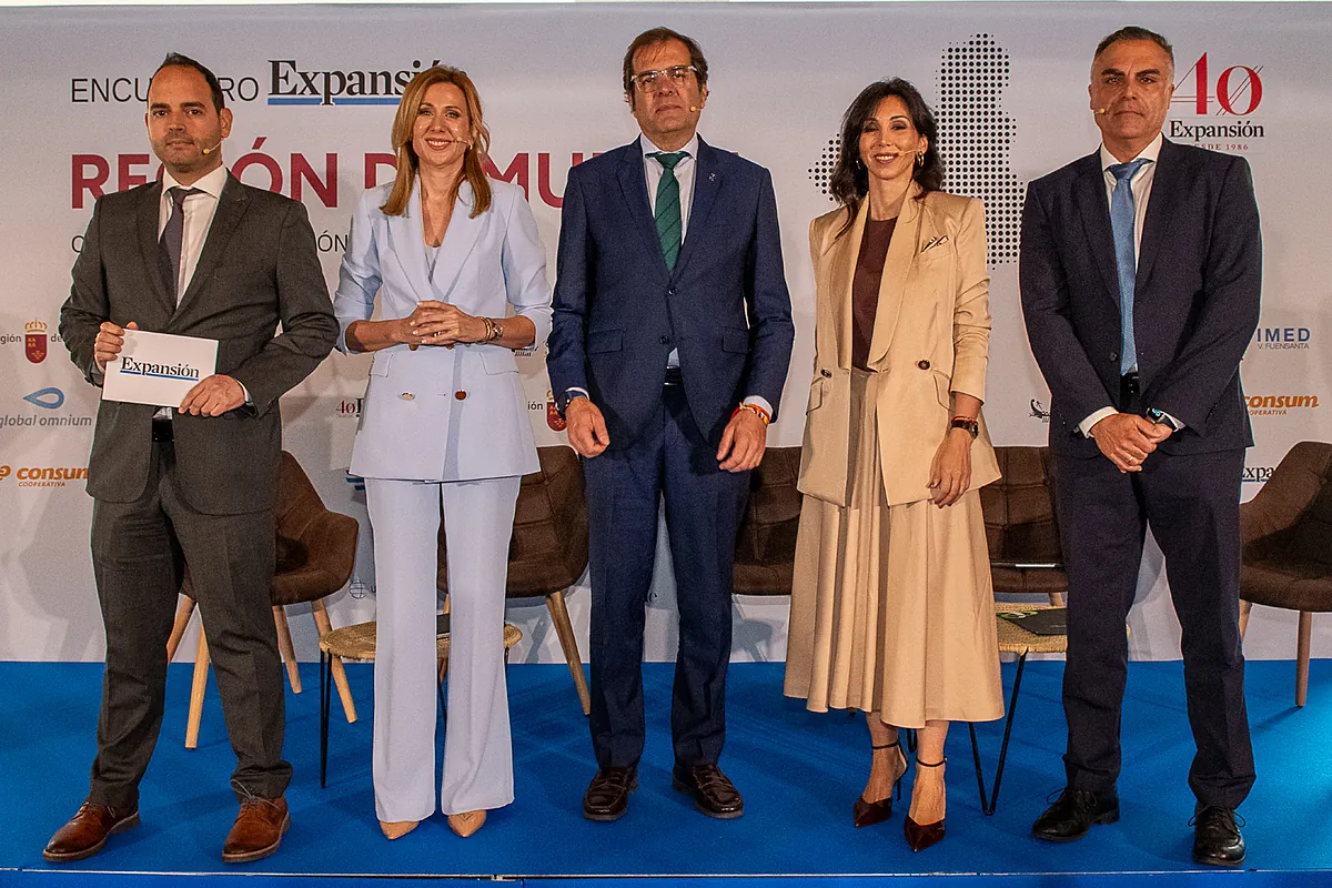 La industria y el sector exterior impulsan el crecimiento de Murcia por encima de la media española