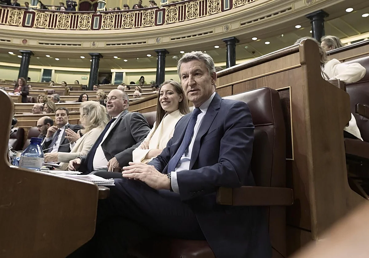 PP y Vox escalan en el Congreso su bronca por el alcance de la «prioridad nacional»