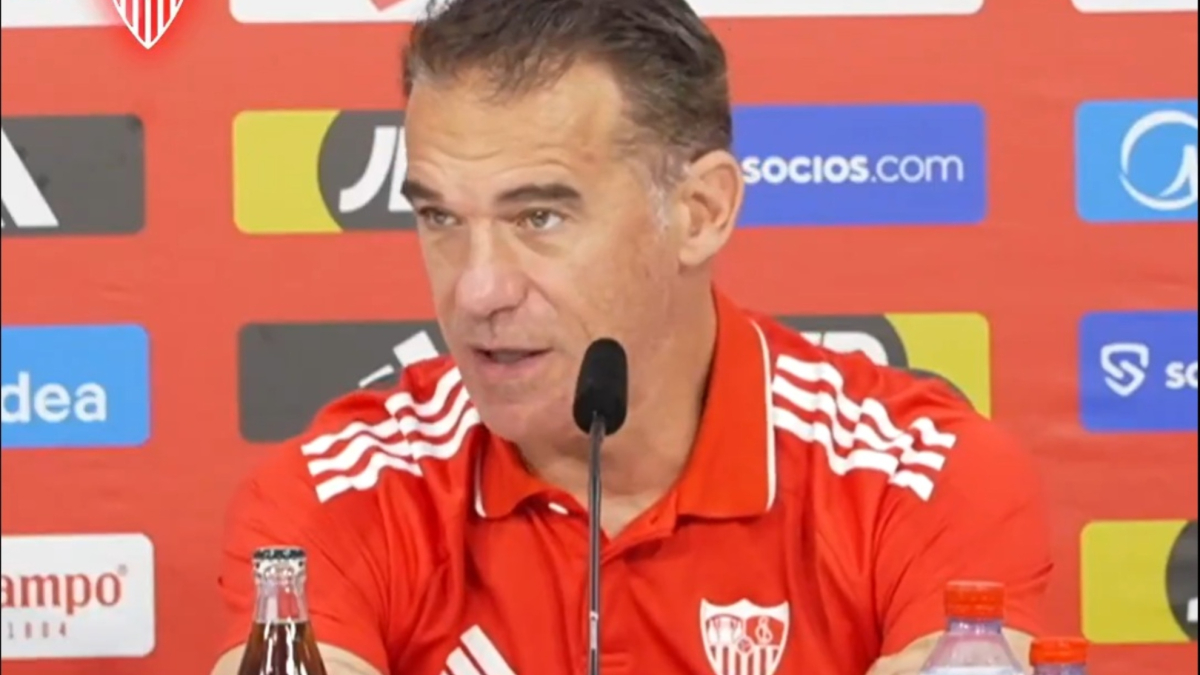 Luis García Plaza: "Nos enfrentamos al mejor Levante de todo el año"