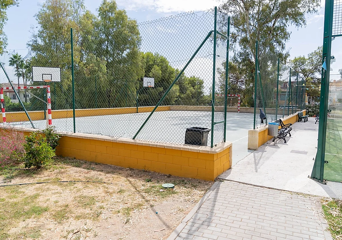 Estepona pone en marcha la construcción de dos pistas deportivas en Nueva Atalaya