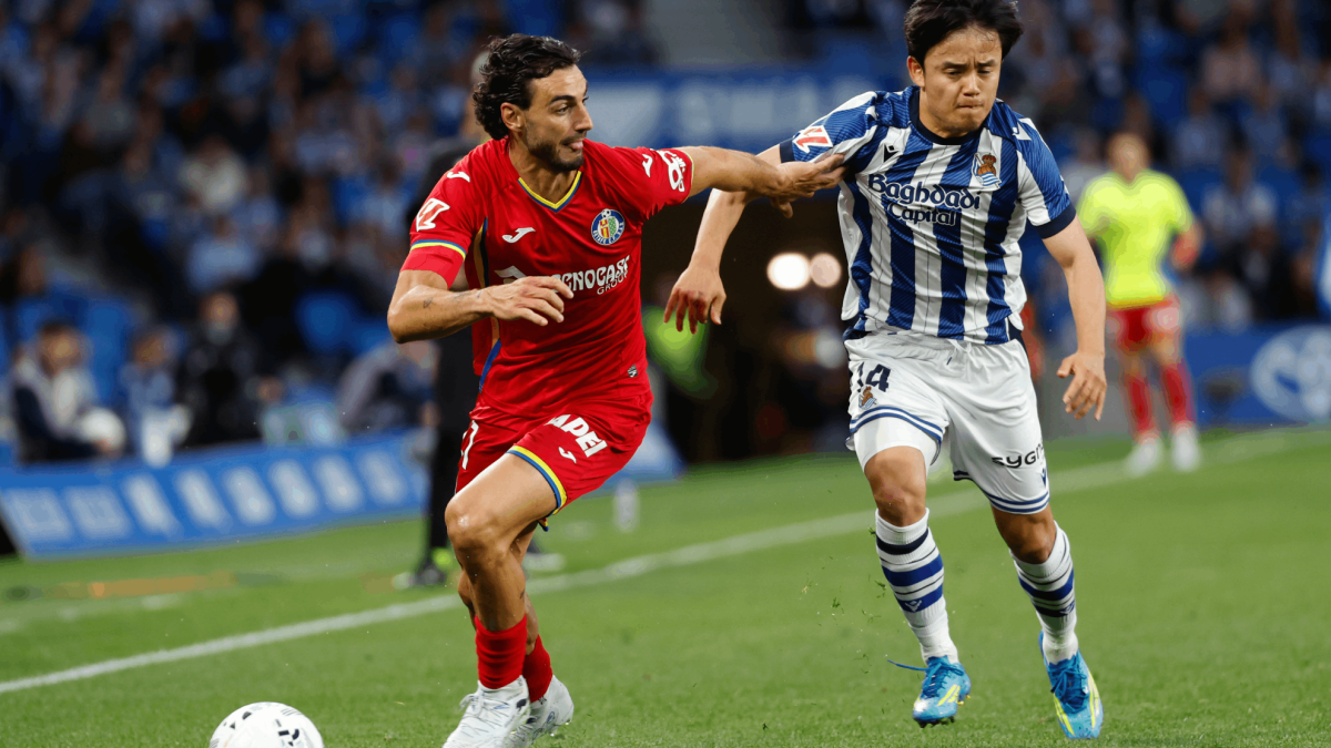 Iglesias raja contra Oyarzabal: “Se pone la mano en la boca para meterse con mi mujer, son los valores que tienen aquí”