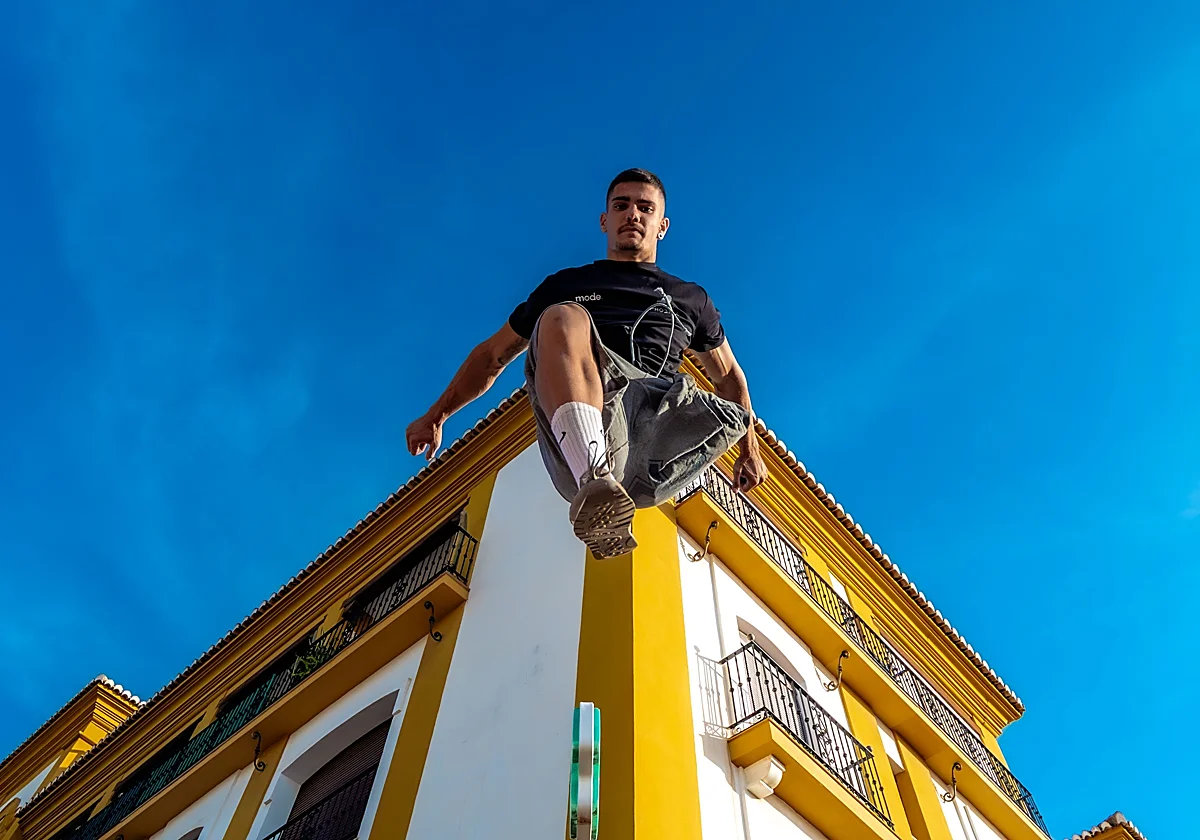 Rubén Roldán, un salto hacia arriba