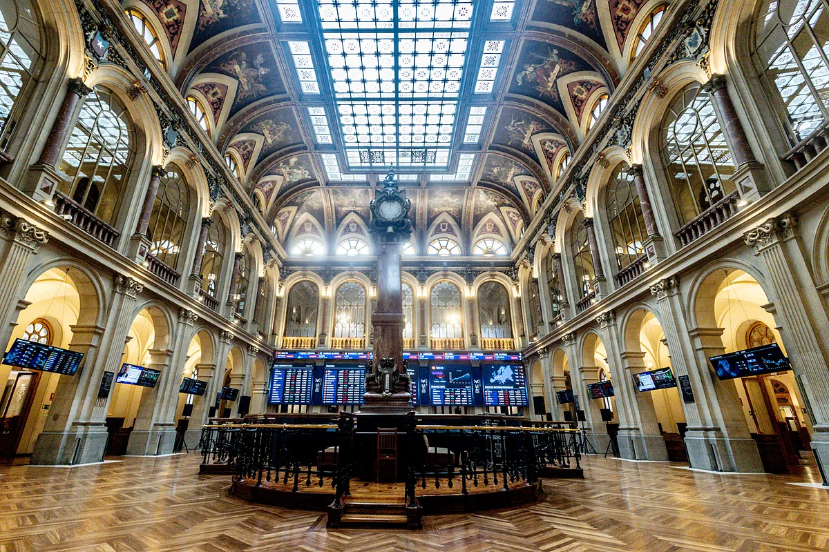 El Ibex baja de 18.000 puntos con los 100 dólares del petróleo