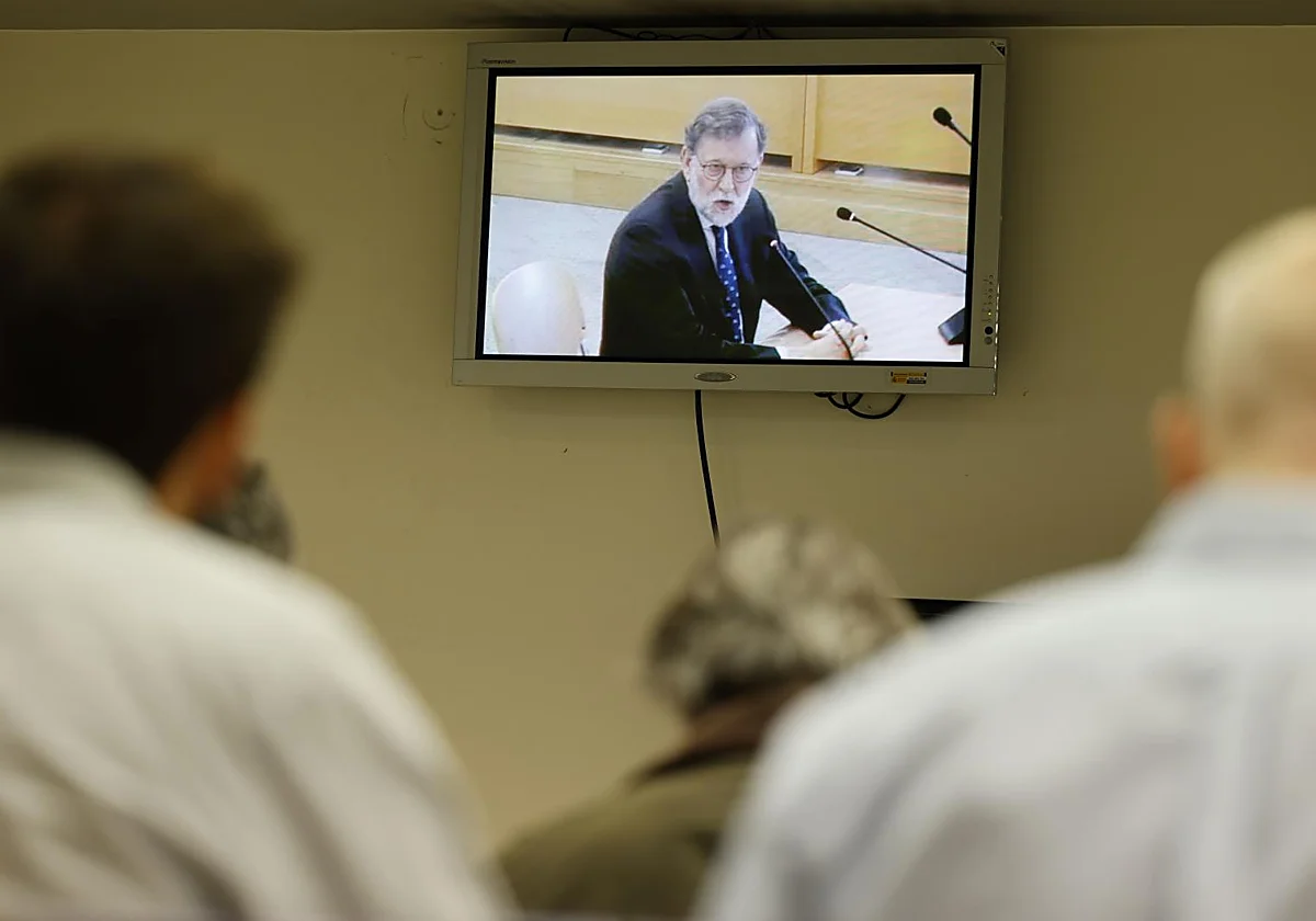 Rajoy niega una «operación política» contra Bárcenas y defiende la legalidad del dispositivo policial