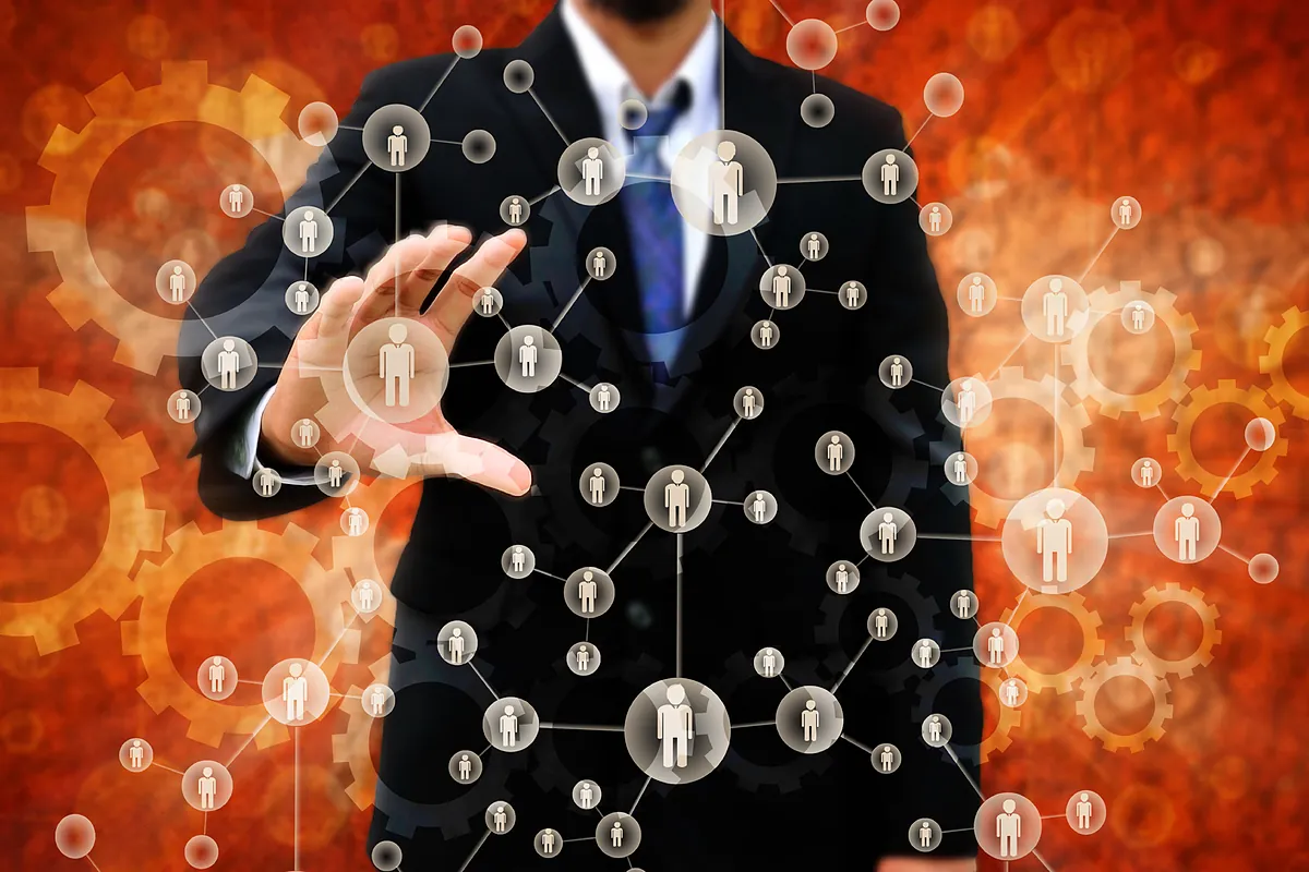 Identifique al nuevo cazatalentos que le puede llevar al trabajo ideal