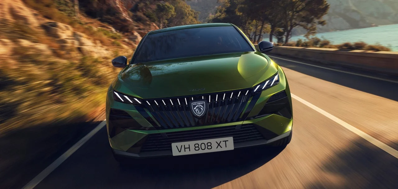 El CEO de Stellantis ya tiene sus 4 marcas prioritarias y algunas de las más queridas se quedan a un lado