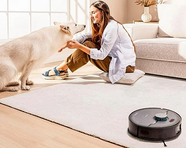Olvídate de los pelos de mascota con estos robots aspiradores