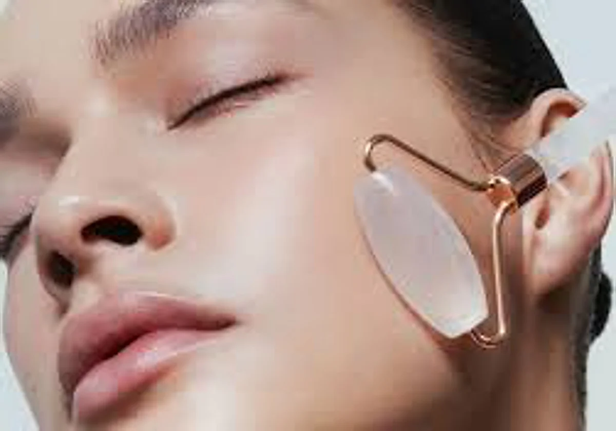 Despídete de la piel apagada: el set gua sha y rodillo de jade GUGUG transformará tu rutina facial