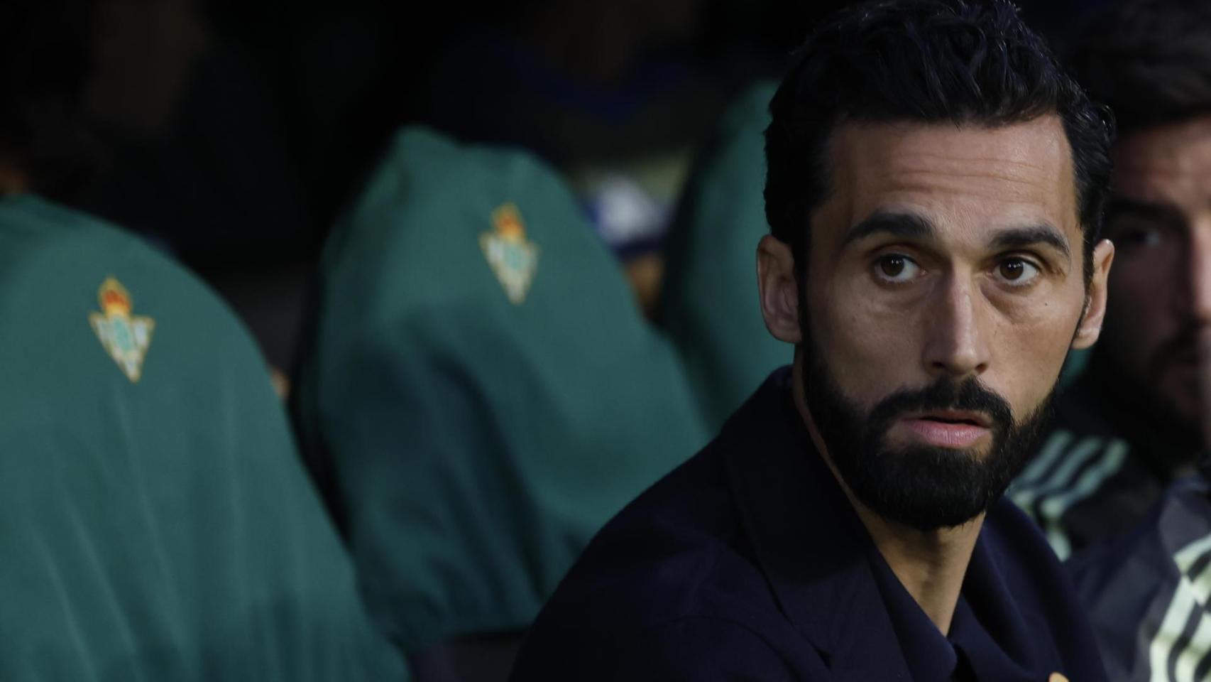 La caída de Arbeloa que le aleja de entrenar al Real Madrid la próxima temporada