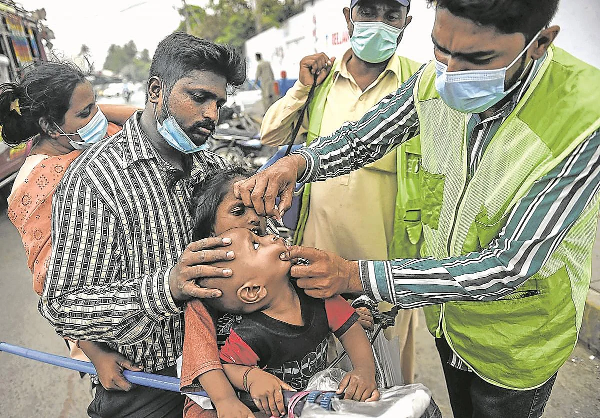 Los virus que no nos abandonan