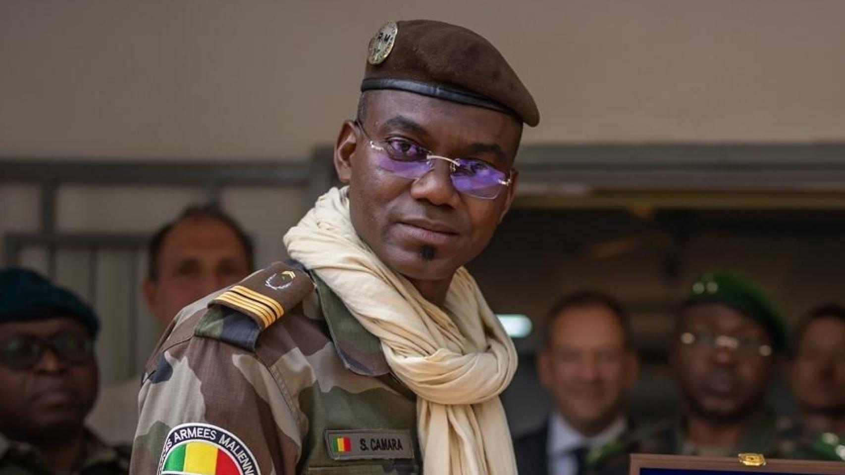 El ministro de Defensa de Mali, Sadio Camara, muere en un ataque vinculado a Al Qaeda cerca de la capital, Bamako