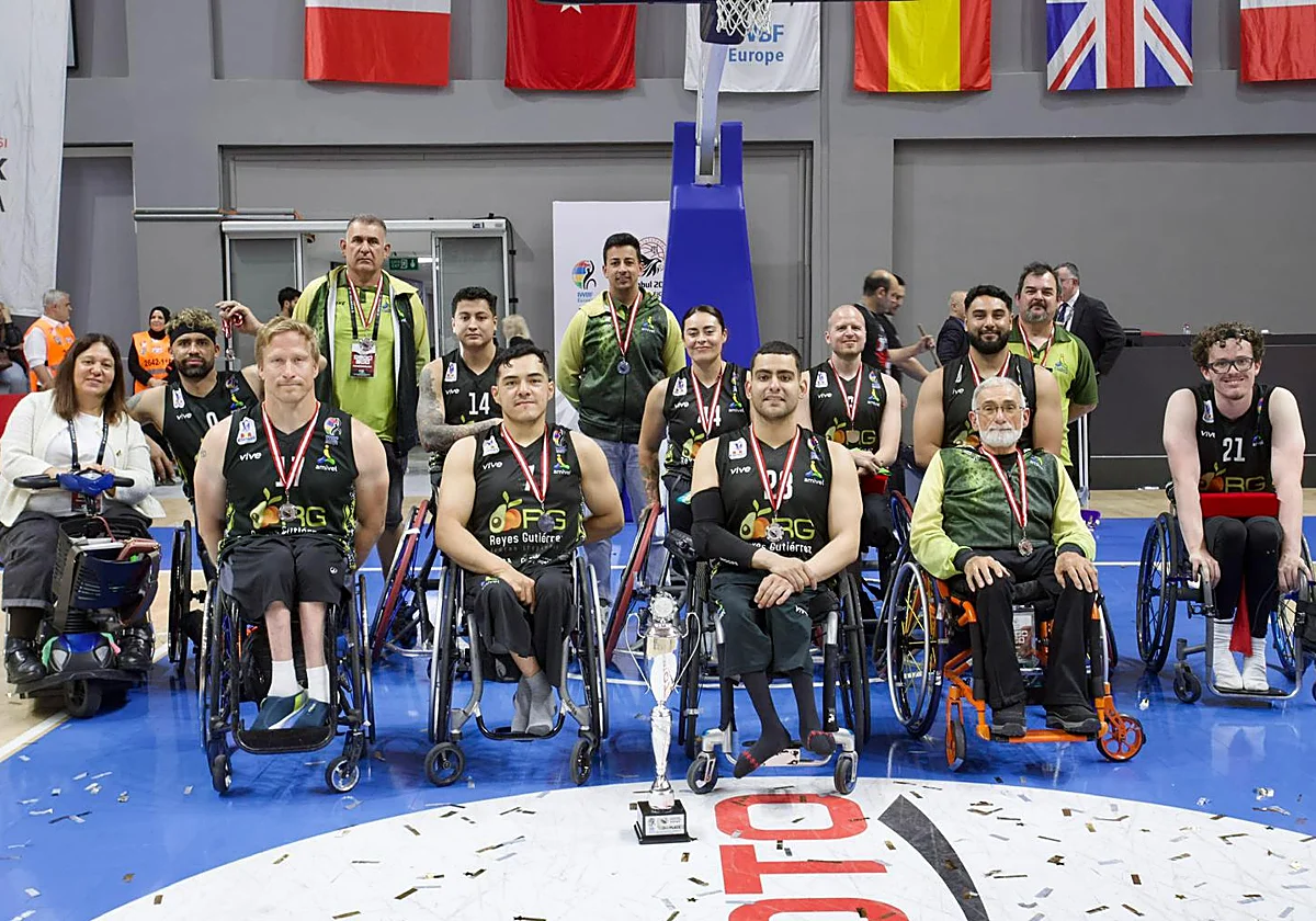 Amivel Reyes Gutiérrez cae con honor en Estambul ante el Besiktas y se cuelga la plata en la Eurocup