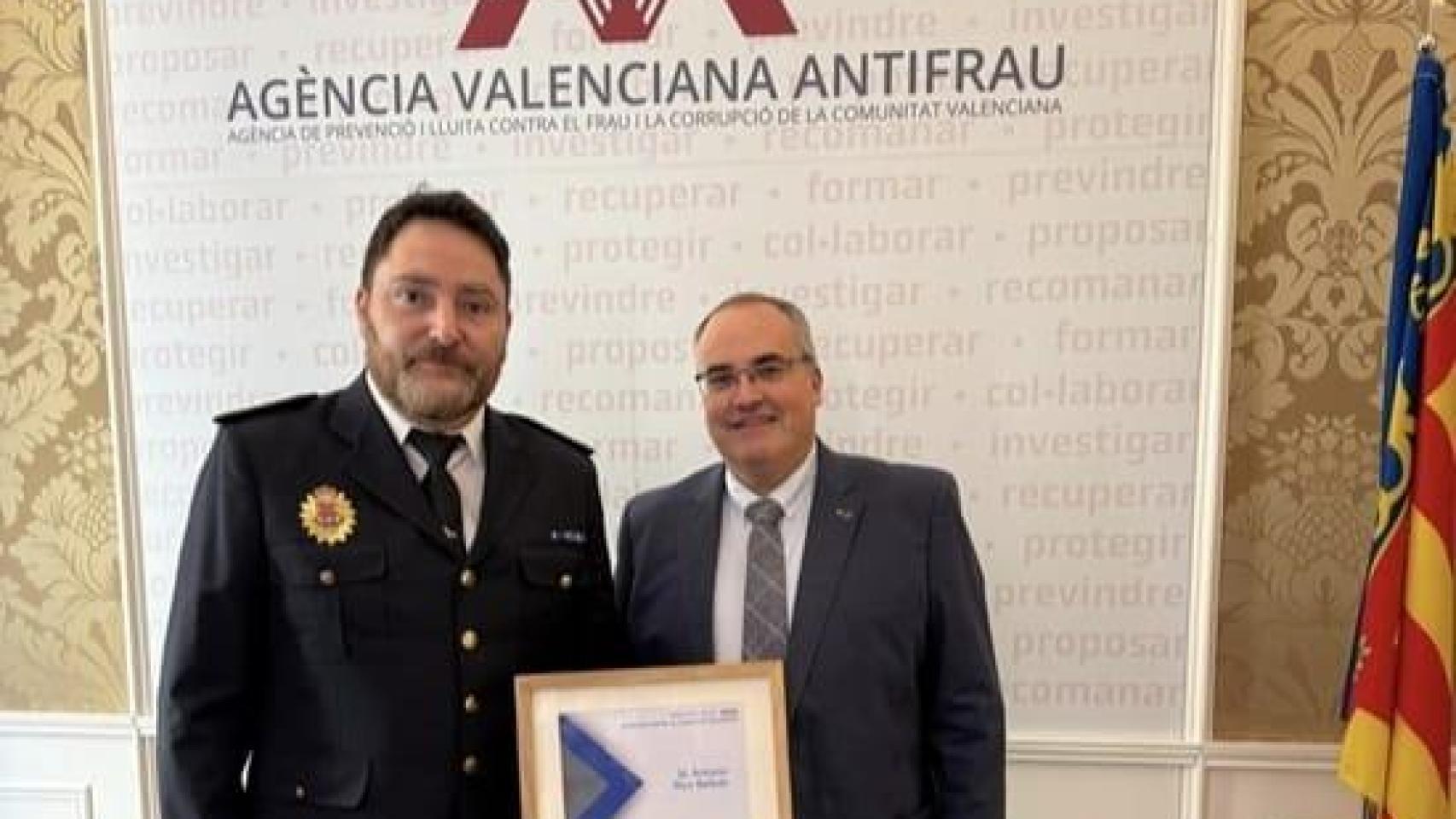 Antonio: el policía local premiado por denunciar la corrupción que se postula a las elecciones sindicales de Murcia