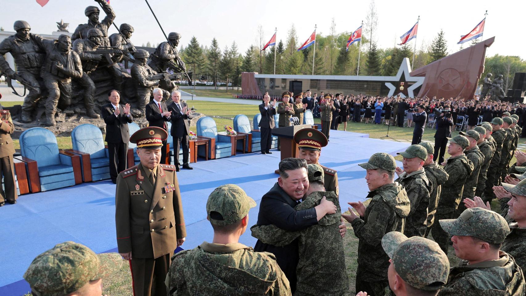Kim Jong-un abre un museo en honor a sus soldados muertos en la guerra de Ucrania: enviará más ayuda militar a Putin