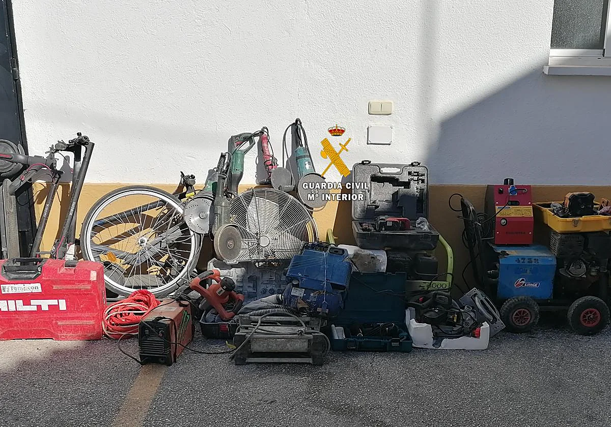 Cinco detenidos por robar maquinaria industrial en obras y almacenes de Málaga para venderla en mercadillos