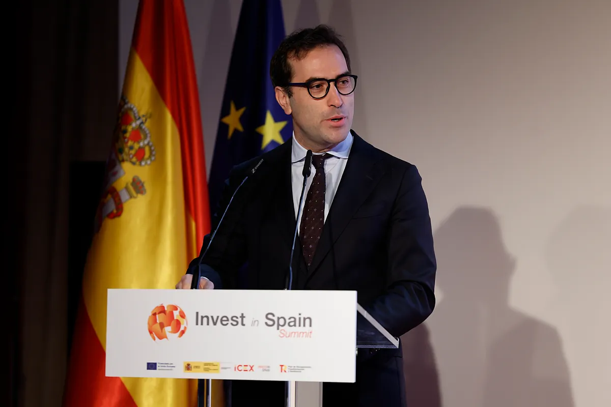 Cuerpo aplaza "meses" la revisión del cuadro macro y aleja unos Presupuestos para 2026