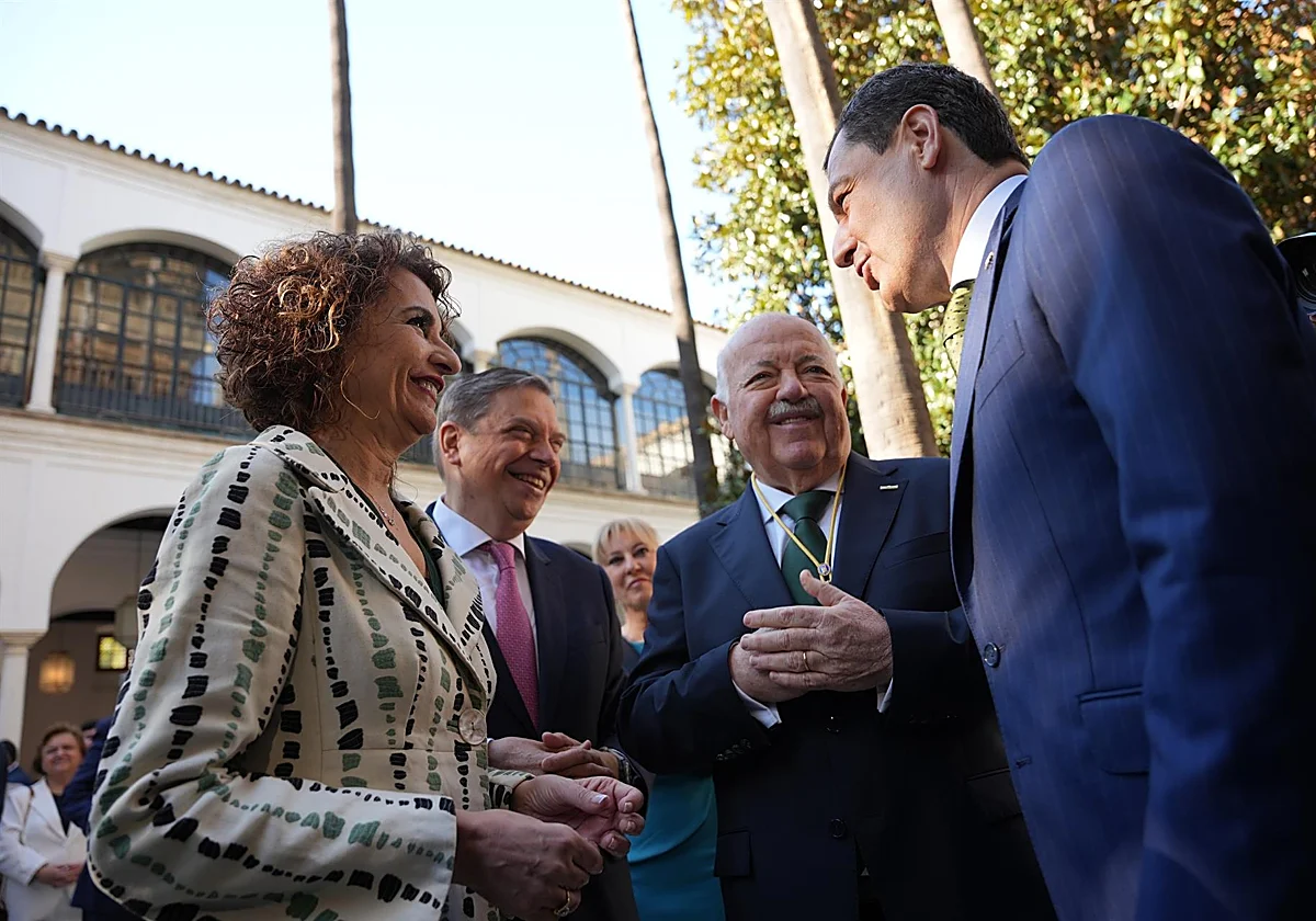 Los candidatos declaran sus bienes antes de arrancar la campaña