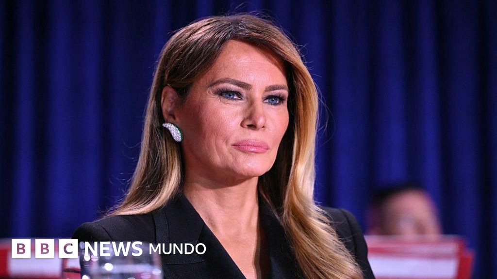 Melania Trump pide que la cadena ABC tome medidas contra el comediante Jimmy Kimmel por una broma "atroz" que hizo sobre ella
