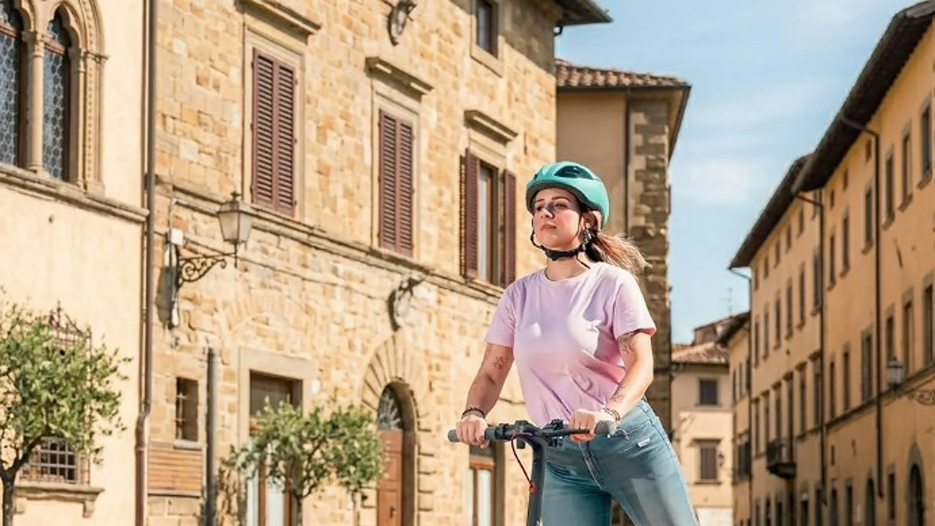 Desplázate por la ciudad de forma segura con el patinete eléctrico MASCOOTER S1, homologado por la DGT