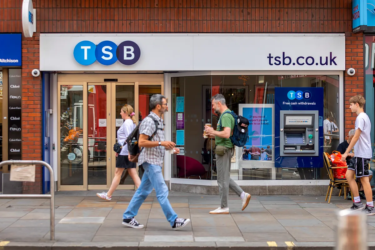 Santander, a punto de cerrar la compra del británico TSB