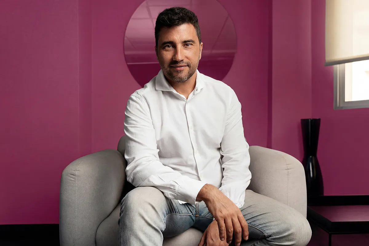 Adiós a Freepik: la compañía malagueña de IA cambia de nombre a Magnific