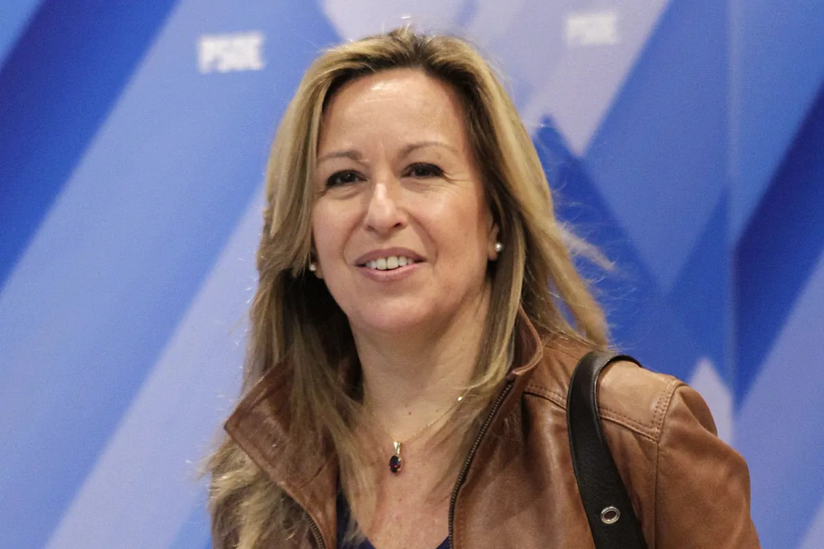 La exministra Trinidad Jiménez deja Telefónica