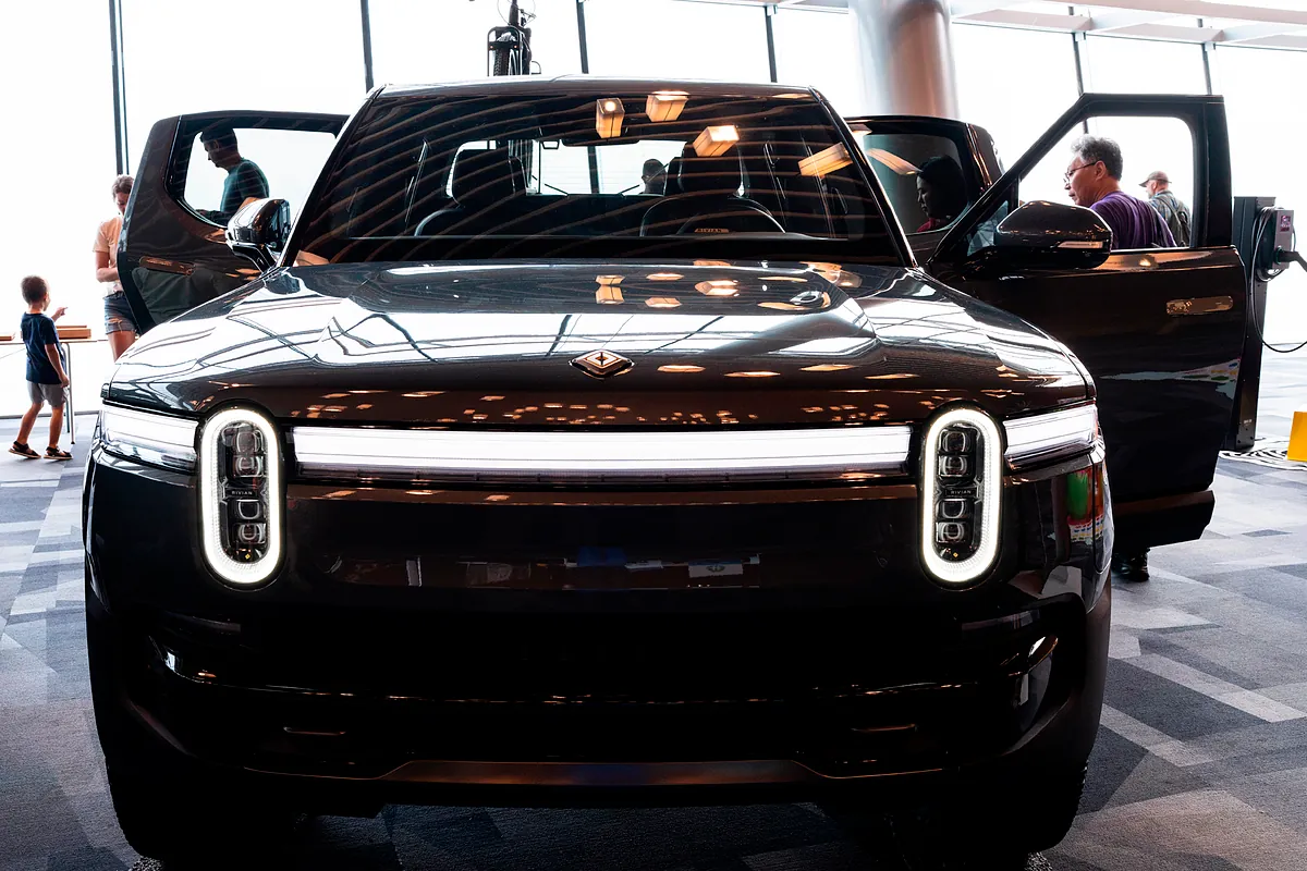 Rivian lleva el software como servicio a la carretera
