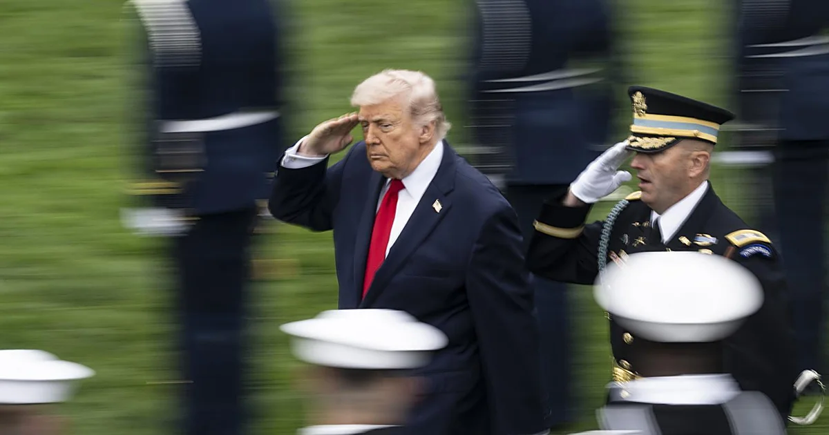 Trump trata de aprovechar el atentado para remontar en la elección de medio mandato