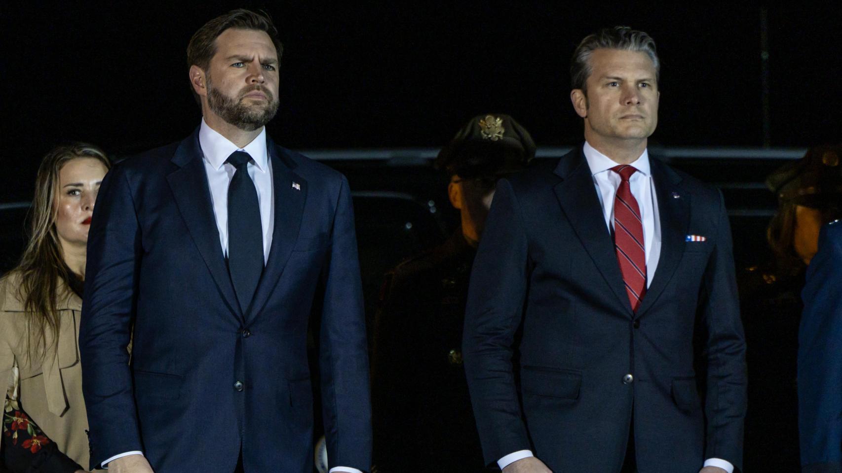 Vance sospecha que Hegseth no le dice a Trump la verdad sobre la guerra en Irán y cuestiona el estado del arsenal de EEUU