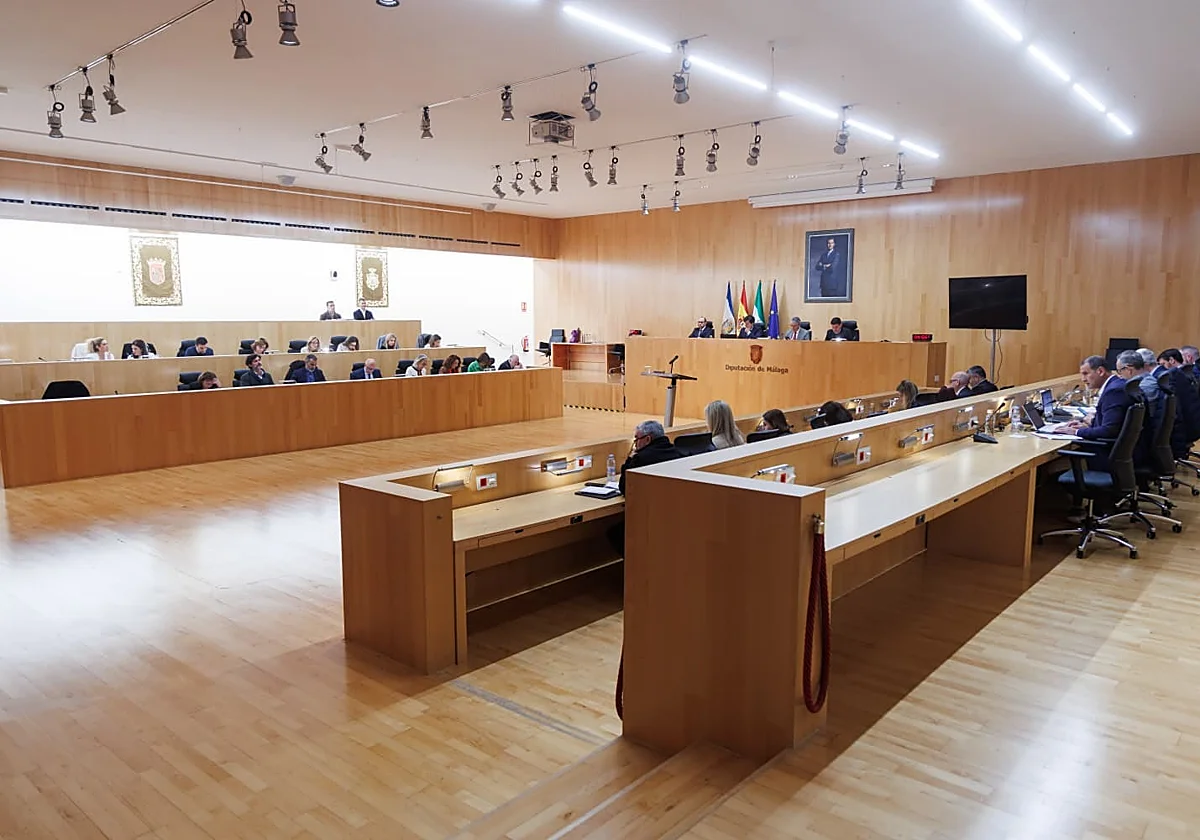 La Diputación de Málaga adjudica su mayor contrato para mejorar las redes de agua y evitar fugas