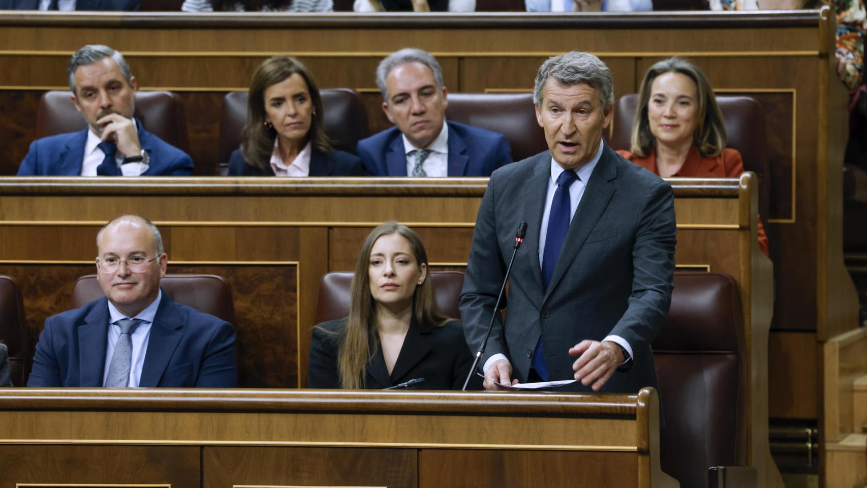 Última hora política, en directo | Sánchez y Feijóo se enfrentan en un nuevo cara a cara en el Congreso justo antes de las declaraciones de Ábalos, Koldo y Aldama