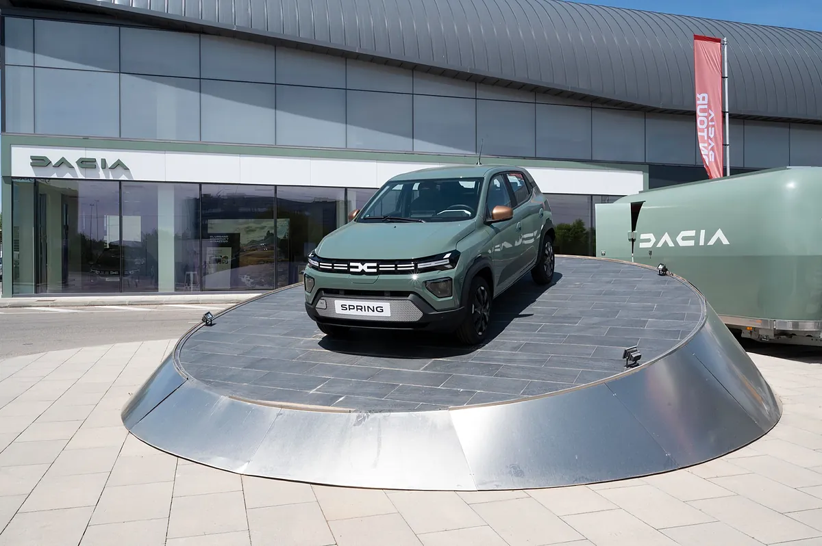 Dacia lanza una ofensiva de modelos para crecer en España