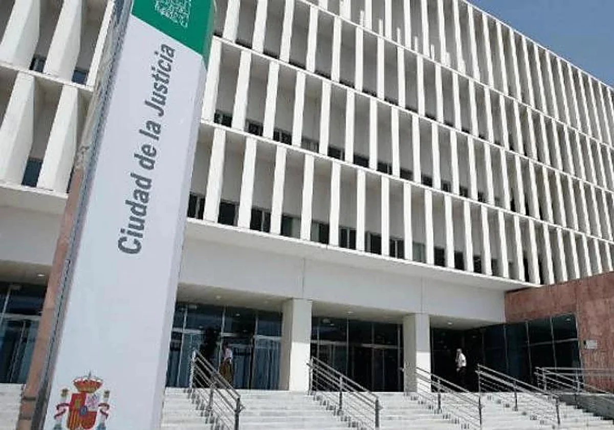 Condenado por violar a su pareja como «castigo» por hablar con un vecino: «A la próxima te rapo»