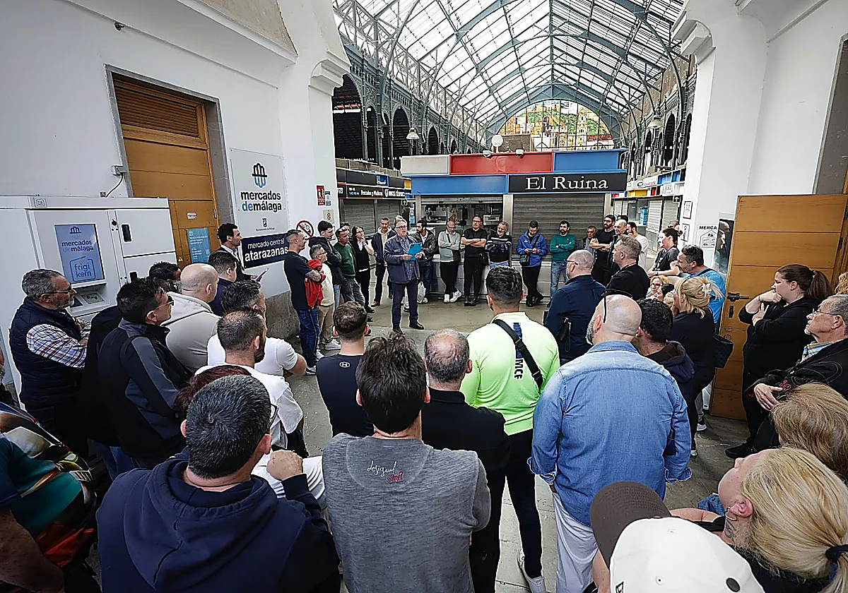 Vendors at Malaga's Atarazas market almost unanimously reject proposal to work afternoons