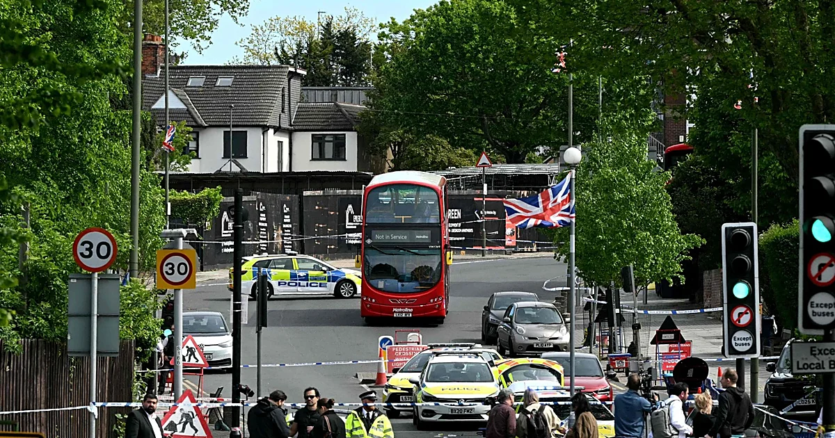 Dos heridos en un apuñalamiento en el barrio judío de Londres