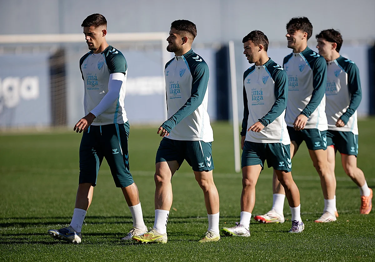 Dani Sánchez se entrena al margen y es baja por una lesión muscular