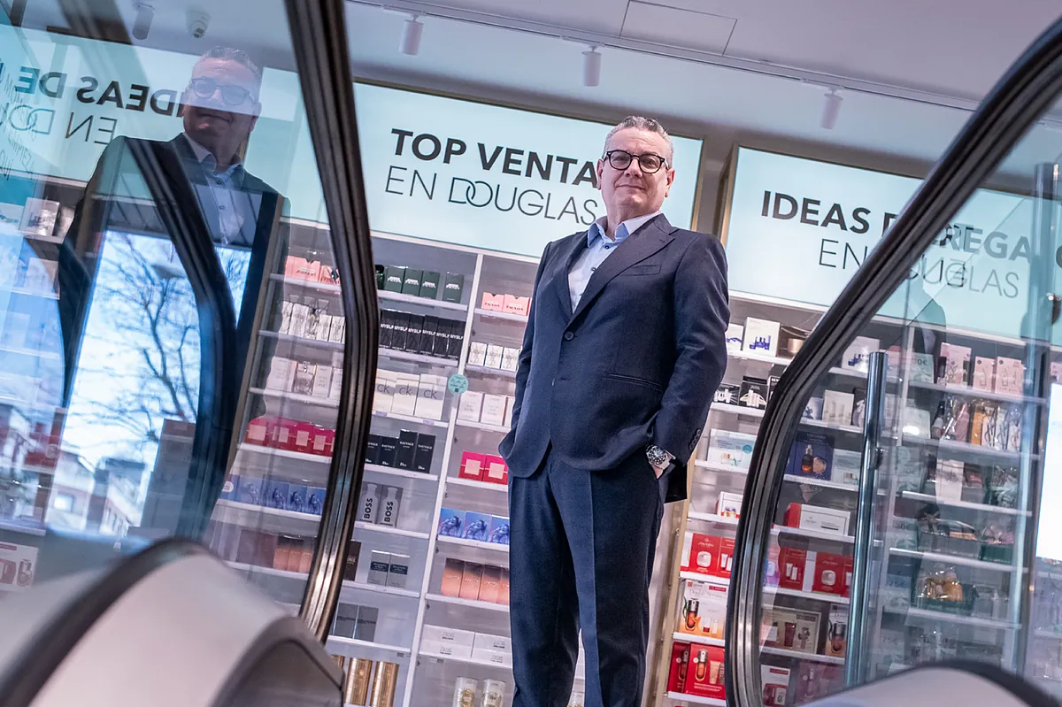 El jefe italiano de Douglas al que el Camino de Santiago le cambió la vida